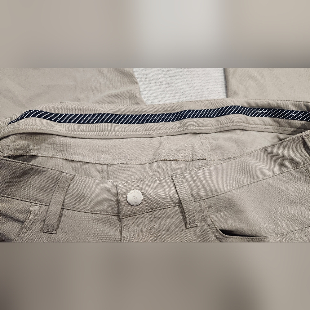 Bonobos Golf Taupe Slim Fit Pants Sz 36x32 - Picture 7 of 7